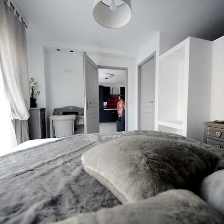 Chambres D'Hotes Des Huppes Nîmes Zewnętrze zdjęcie