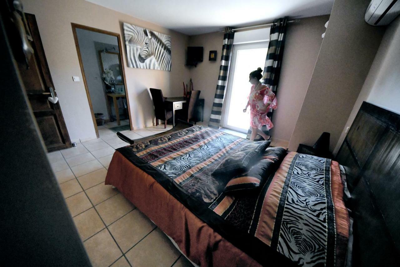 Chambres D'Hotes Des Huppes Nîmes Zewnętrze zdjęcie